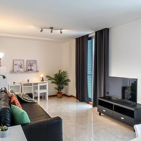 Atlantic Town 3 - Free Parking Apartment Ponta Delgada  Bagian luar foto