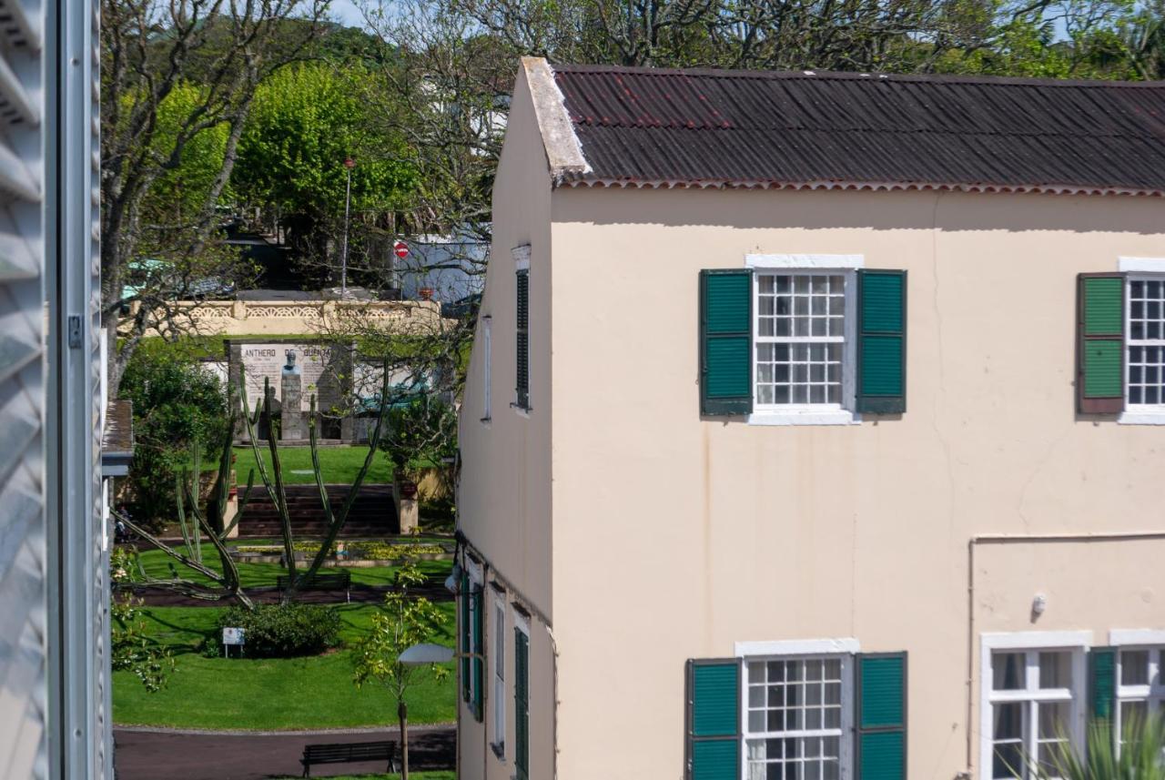 Atlantic Town 3 - Free Parking Apartment Ponta Delgada  Bagian luar foto
